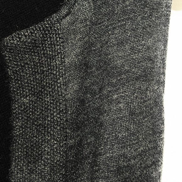 Tahari Womens Merino Wool Blend Sleeveless Cardigan Size L Gray Capsule Tunic - Picture 3 of 6